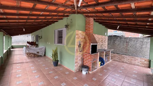 Casa com 1 Quarto à venda, 180m² no Cercadinho, Alambari