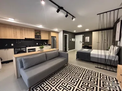 Apartamento com 1 Quarto para alugar, 55m² no Lagoa da Conceição, Florianópolis