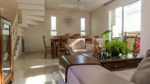 Casa com 4 Quartos à venda, 188m² no Jardim das Américas, Curitiba