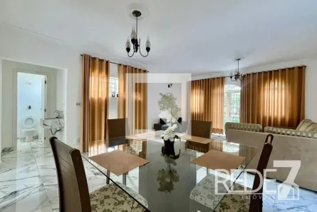 Casa com 4 Quartos à venda, 300m² no Jardim Chapadão, Campinas