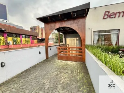 Ponto Comercial para alugar, 70m² no Atiradores, Joinville