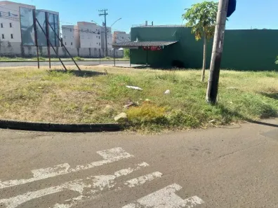 Lote/Terreno à venda, 310m² no Parque Mãe Preta, Rio Claro