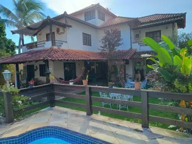 Casa com 4 Quartos à venda, 213m² no Itaipu, Niterói