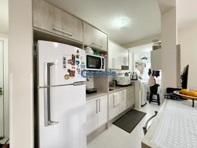 Apartamento com 2 Quartos à venda, 63m² no Areias, São José