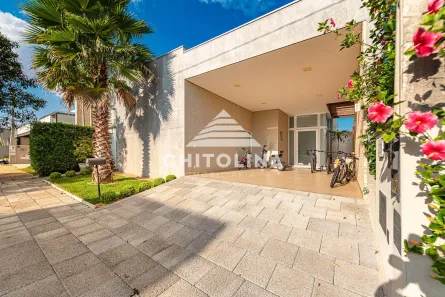 Casa com 3 Quartos à venda, 210m² no Jardim Colombo, Itapetininga