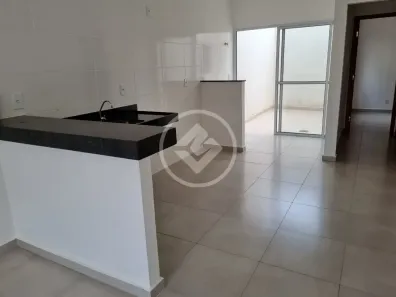 Casa de Condomínio com 2 Quartos à venda, 50m² no Loteamento Residencial Pequis, Uberlândia