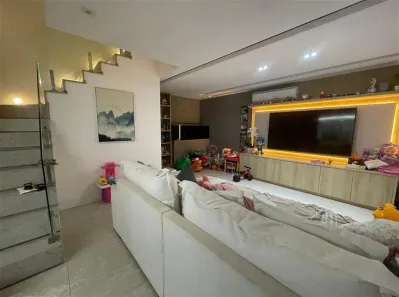 Casa de Condomínio com 3 Quartos à venda, 150m² no Vargem Grande, Rio de Janeiro