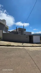 Casa com 3 Quartos à venda, 114m² no Parque San Carlo, Poços de Caldas