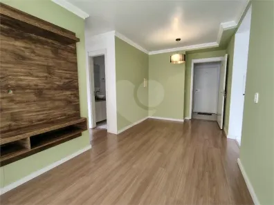 Apartamento com 2 Quartos para alugar, 56m² no Partenon, Porto Alegre