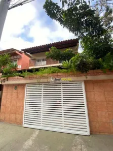Casa com 3 Quartos à venda, 245m² no Praia do Pecado, Macaé
