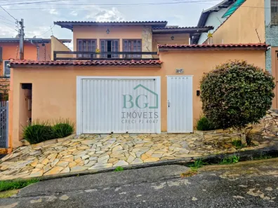Casa com 3 Quartos à venda, 182m² no Jardim das Azaléias, Poços de Caldas