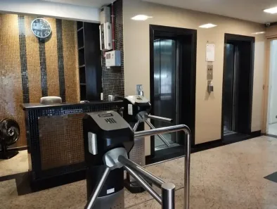 Sala Comercial para alugar, 144m² no Centro, Santos