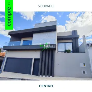 Sobrado com 4 Quartos à venda, 200m² no Centro, Franca