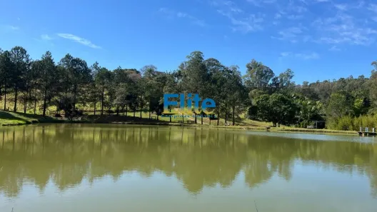 Fazenda/Sítio com 3 Quartos à venda, 1000m² no Vila Alice, Monte Alegre do Sul