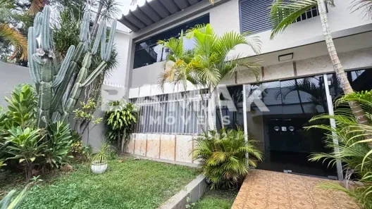 Sobrado com 4 Quartos à venda, 241m² no Jardim da Glória, São Paulo