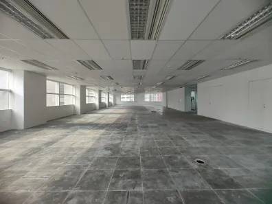 Sala Comercial para alugar, 448m² no Vila Olímpia, São Paulo