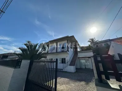 Casa com 2 Quartos à venda, 251m² no Santa Terezinha, Gaspar