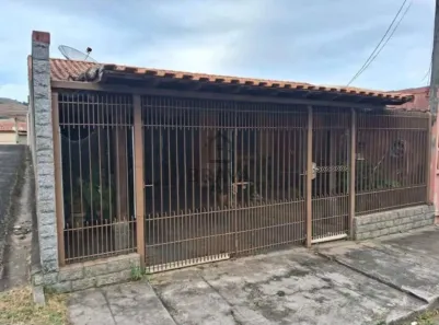 Casa com 2 Quartos à venda, 160m² no Vila Rica, Volta Redonda