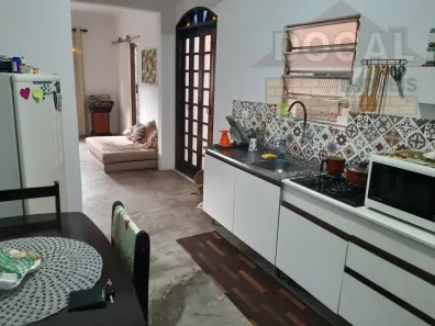 Casa com 3 Quartos à venda, 130m² no Jardim Mirna, Taboão da Serra