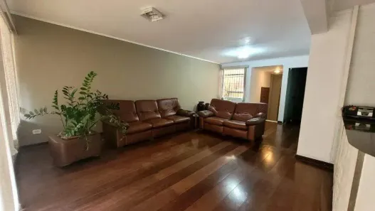 Sobrado com 2 Quartos para alugar, 296m² no Vila Valparaíso, Santo André