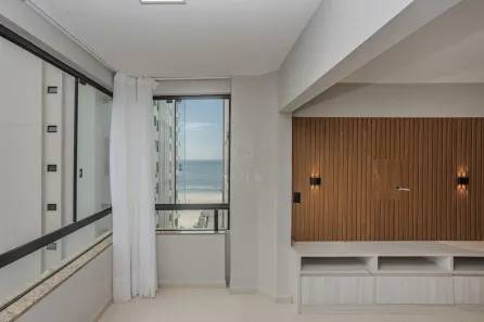 Apartamento com 3 Quartos para alugar, 140m² no Centro, Balneário Camboriú