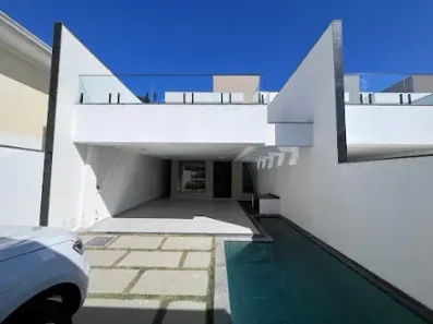 Casa com 3 Quartos à venda, 210m² no Camboinhas, Niterói