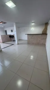 Casa de Condomínio com 3 Quartos para alugar, 130m² no Jardim Imperial, Cuiabá