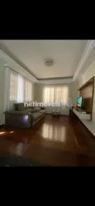 Casa com 3 Quartos à venda, 442m² no Fernão Dias, Belo Horizonte