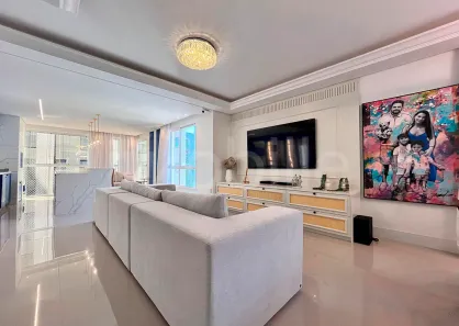 Apartamento com 4 Quartos à venda, 180m² no Meia Praia, Itapema