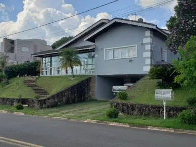 Casa de Condomínio com 3 Quartos à venda, 240m² no Condomínio Flamboyant-B, Atibaia
