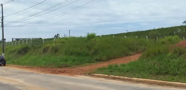 Lote/Terreno à venda, 3000m² no Lagoa, Macaé