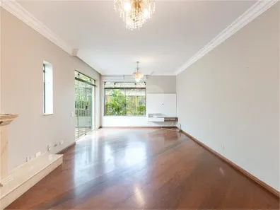 Sobrado com 4 Quartos à venda, 350m² no Vila Inah, São Paulo
