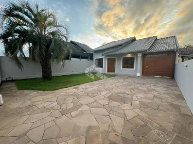 Casa com 3 Quartos à venda, 500m² no Mathias Velho, Canoas