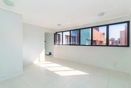 Sala Comercial à venda, 32m² no Cristo Redentor, Porto Alegre