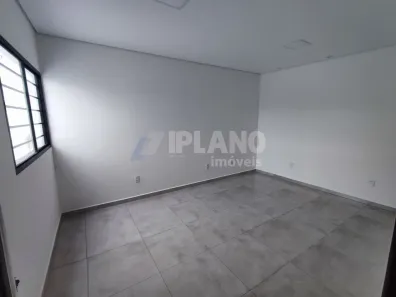 Sala Comercial para alugar, 14m² no Centro, São Carlos