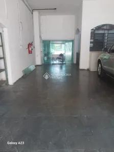 Galpão/Depósito/Armazém para alugar, 220m² no Vila Scarpelli, Santo André