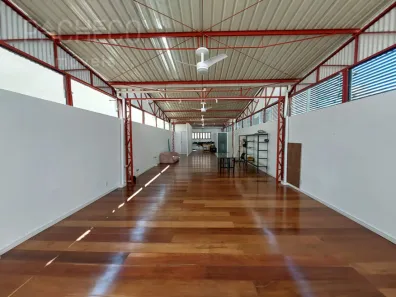 Galpão/Depósito/Armazém à venda, 395m² no Pinheiros, São Paulo