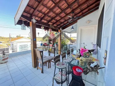 Casa com 2 Quartos à venda, 88m² no Jardim Porangaba, Águas de São Pedro