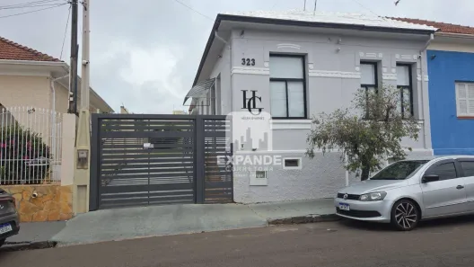 Casa com 3 Quartos à venda, 110m² no Vila São Lúcio, Botucatu