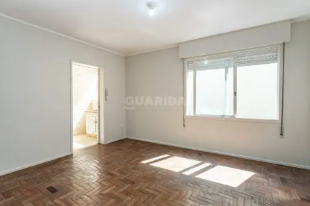 Kitnet para alugar, 32m² no Partenon, Porto Alegre