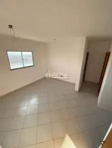 Apartamento com 2 Quartos à venda, 50m² no Jardim Holanda, Uberlândia