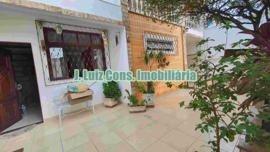 Casa com 3 Quartos para alugar, 200m² no Taquara, Rio de Janeiro