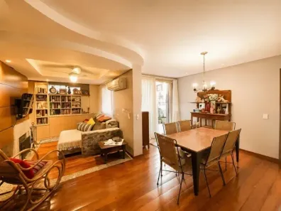 Apartamento com 2 Quartos para alugar, 178m² no Auxiliadora, Porto Alegre
