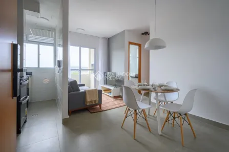 Apartamento com 2 Quartos para alugar, 50m² no Partenon, Porto Alegre