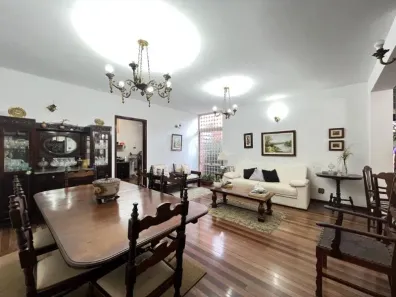 Sobrado com 4 Quartos à venda, 373m² no São Dimas, Piracicaba