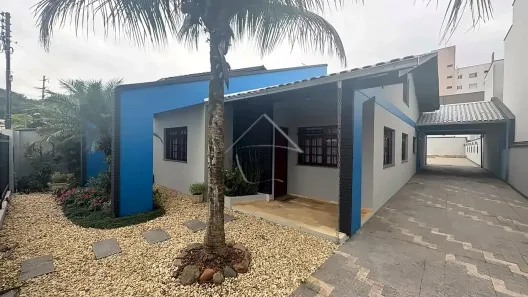 Casa com 3 Quartos para alugar, 254m² no Barra do Rio Cerro, Jaraguá do Sul