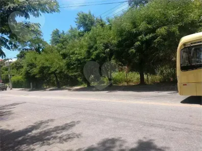 Lote/Terreno à venda, 450m² no Piratininga, Niterói