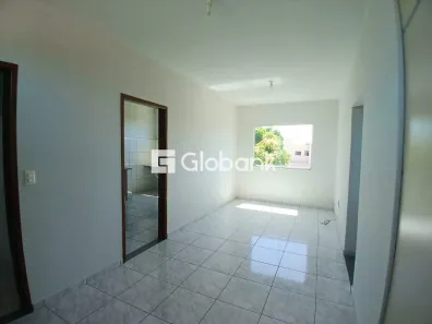 Apartamento com 2 Quartos para alugar, 48m² no Melo, Montes Claros