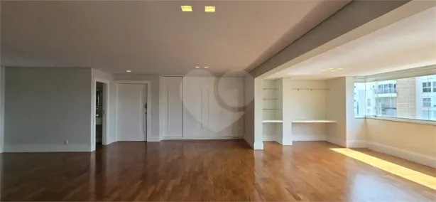Apartamento com 3 Quartos à venda, 166m² no Vila Madalena, São Paulo
