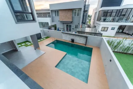 Casa de Condomínio com 4 Quartos à venda, 120m² no Santa Regina, Camboriú